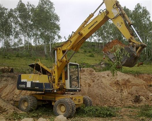 BÁN VÀ CHO THUÊ MÁY ĐÀO BÁNH LỐP KOMATSU PW 170 -5 Product photo