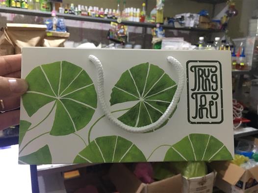 HỘP BÁNH TRUNG THU 2C Product photo